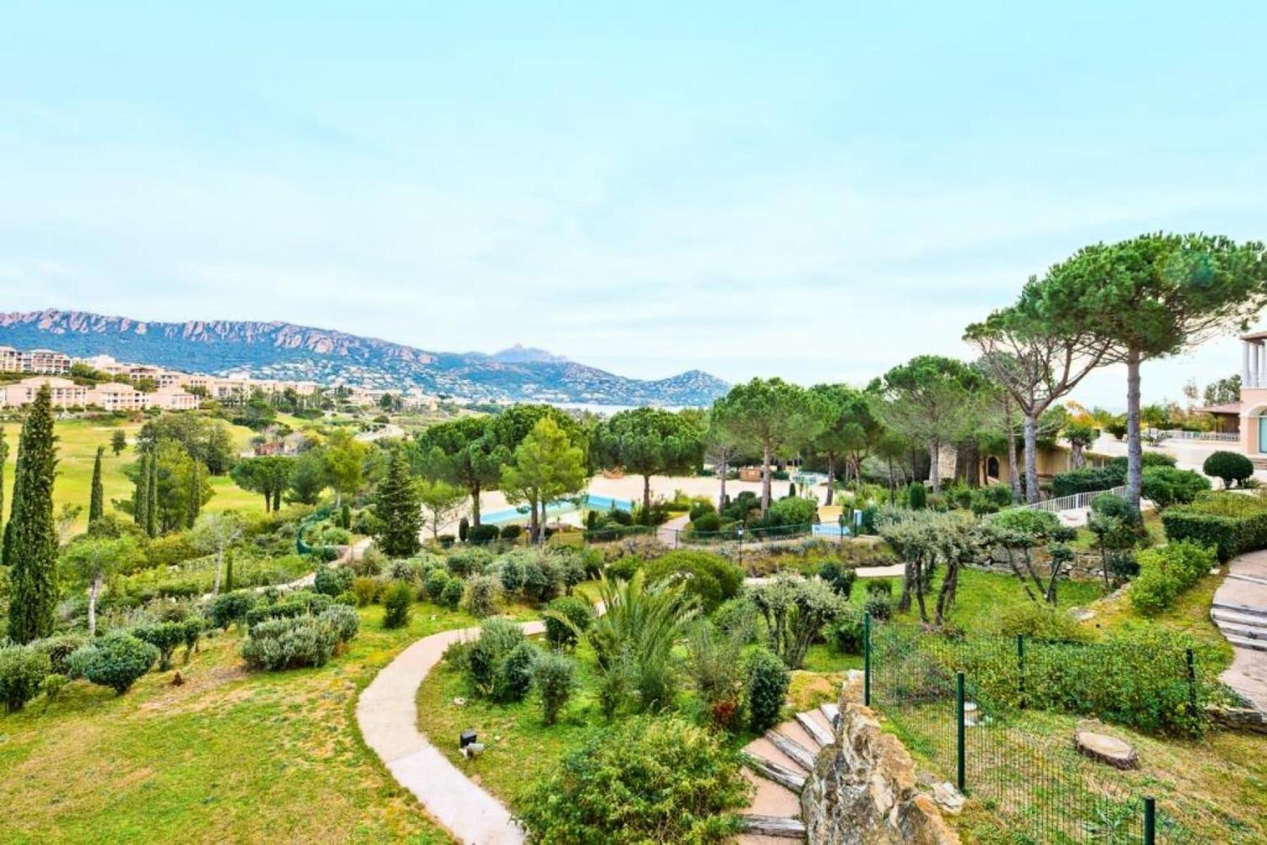 Residence Le Hameau De Cap Esterel - Maeva Home - Appartement 2 Pieces 5 Personnes - Selection Mae-1109 Saint-Raphaël Buitenkant foto